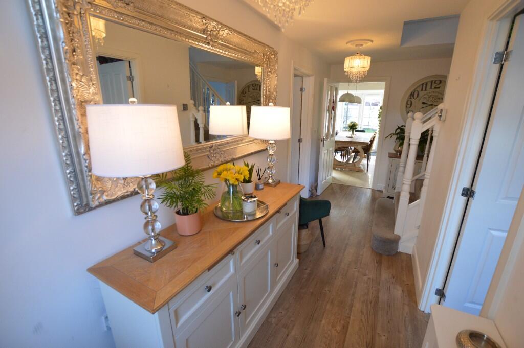 Stratton, Marston Park photo 3