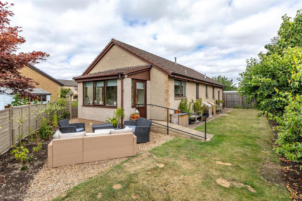 House in Galashiels, The Scottish Borders - View 2