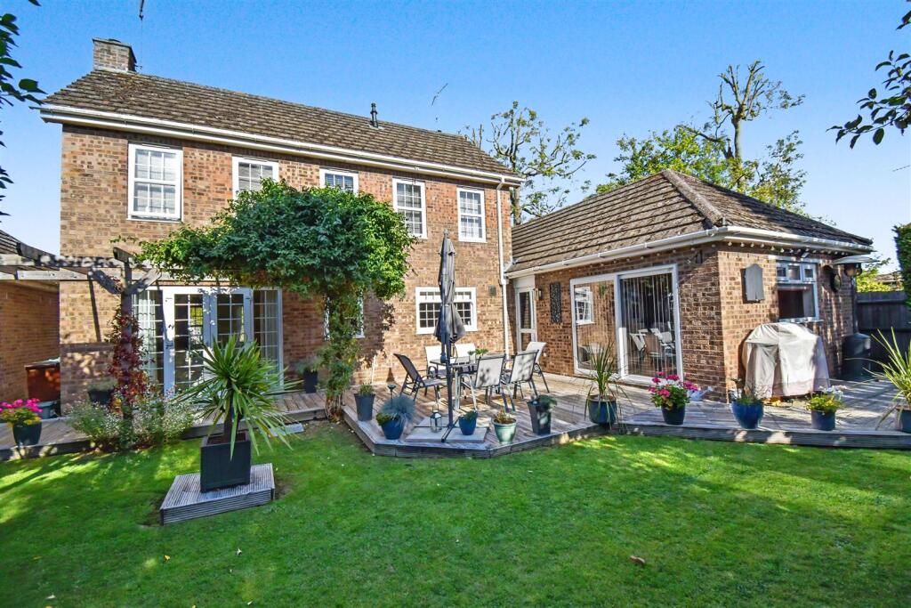 House in Northampton - View 4