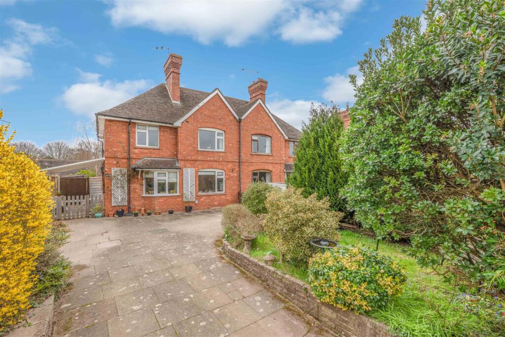 Main image of property: Birmingham Road, Alcester