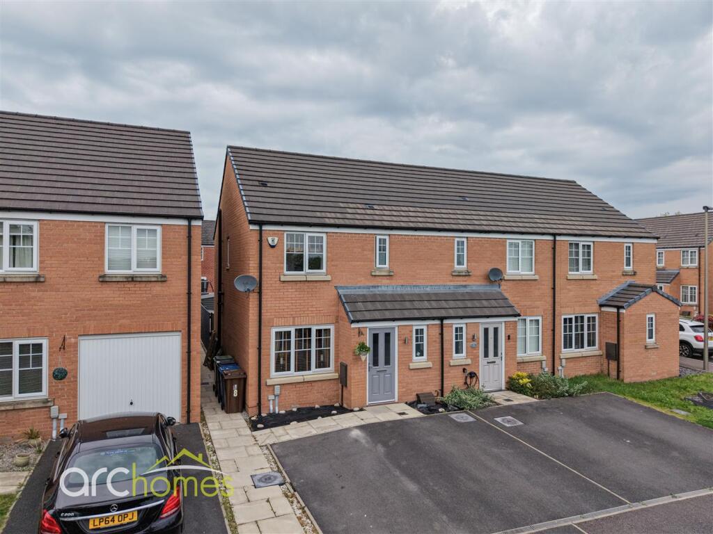 Main image of property: Heaton Green, Leigh
