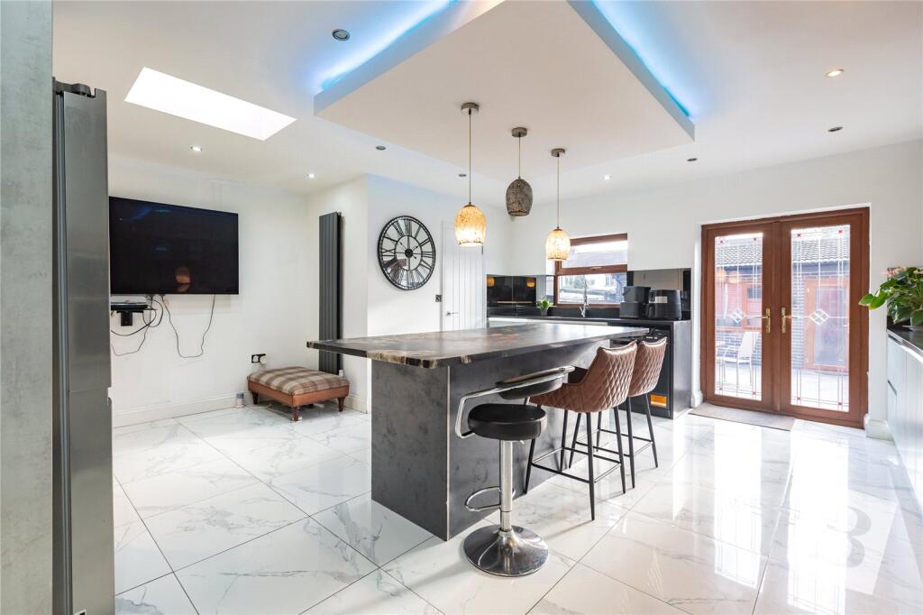 Main image of property: Eastern Avenue, Ilford, IG2