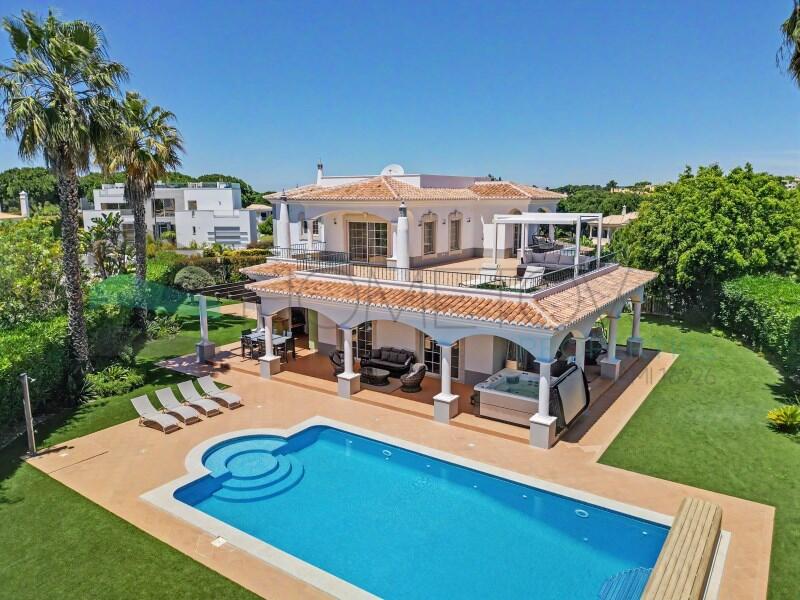 Main image of property: Algarve, Quarteira