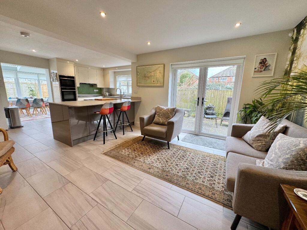 Additional image 5 of Haslucks Green Road, Shirley, Solihull