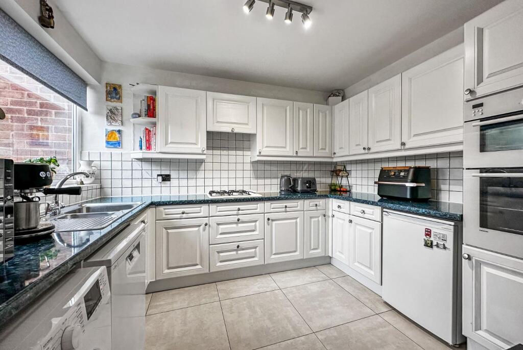 Fairlie Drive, Timperley – pohled 3