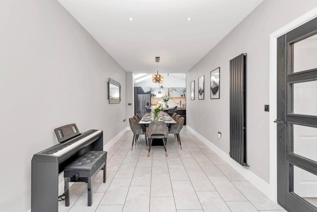 Allsopp Crescent, Brampton, Cambridgeshire, PE28 4GP photo 4