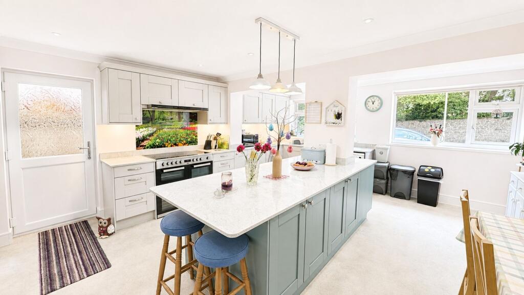 House in Torquay - View 5