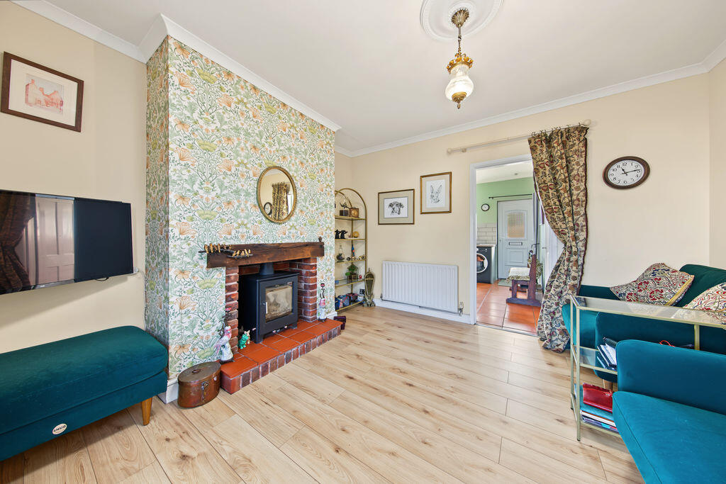 House in Chesterfield, Derbyshire - View 5