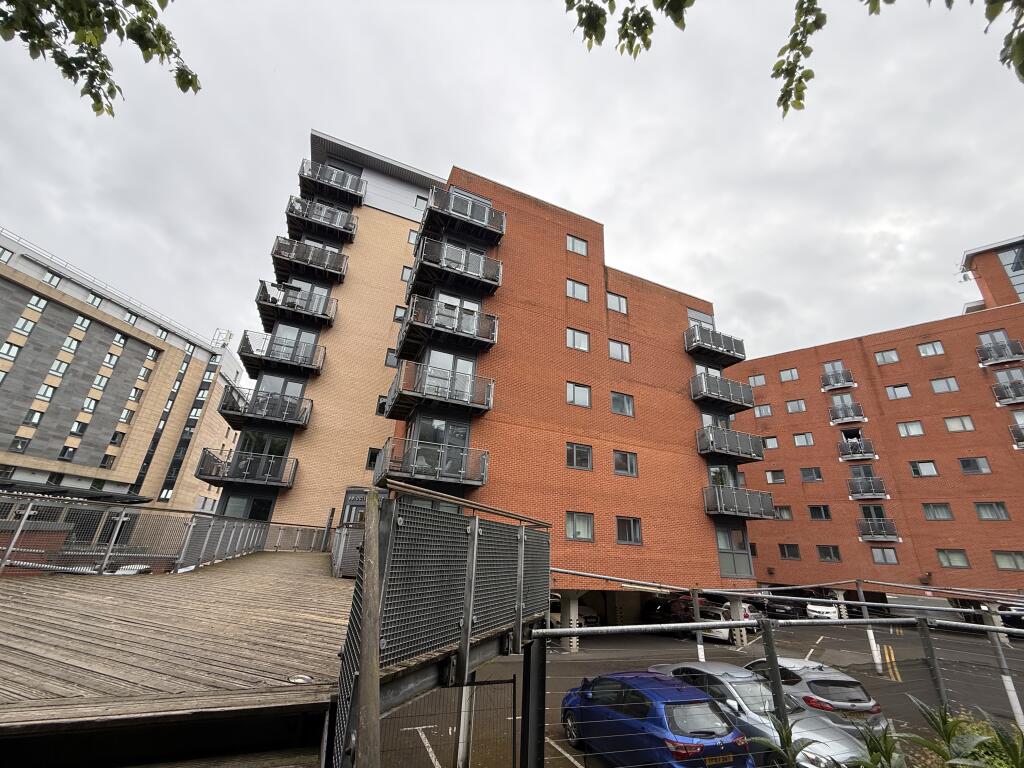 2 bedroom property for rent