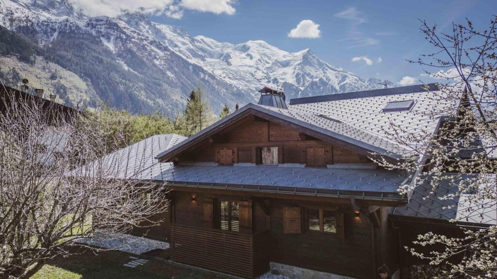 Main image of property: Rhone Alps, Haute-Savoie, Chamonix