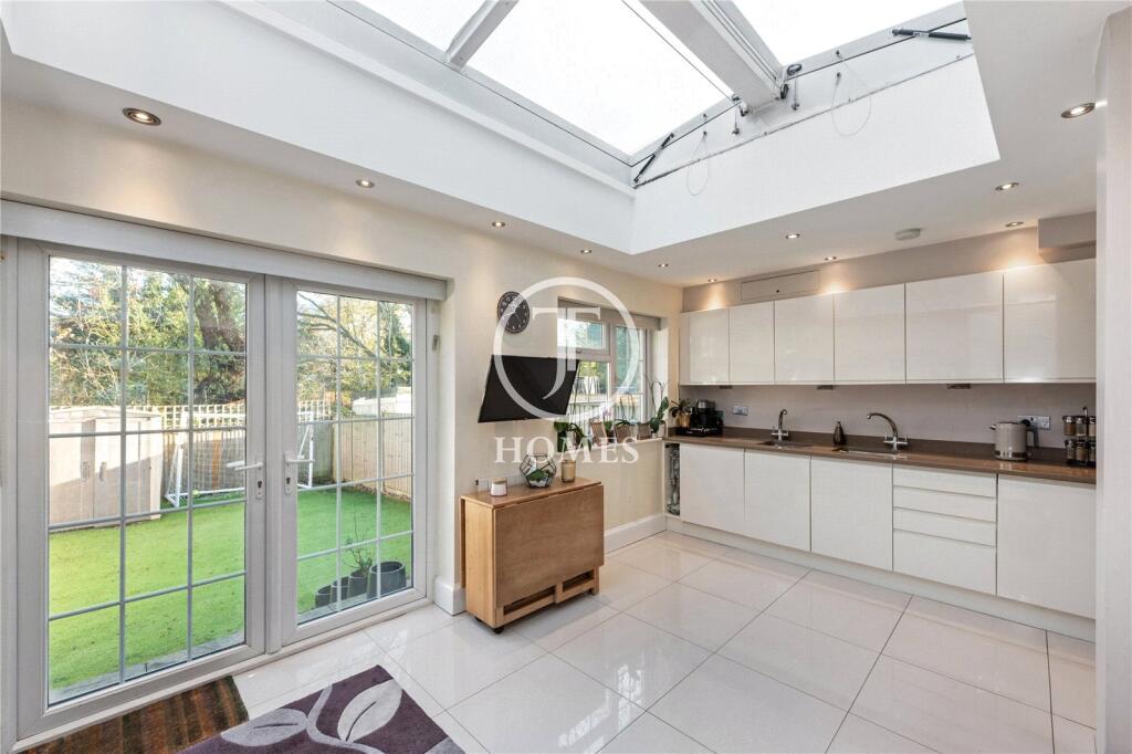 Main image of property: Kings Close, London, NW4