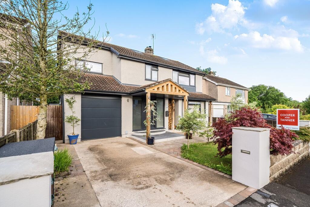Main image of property: Broadleaze Way, Winscombe, BS25