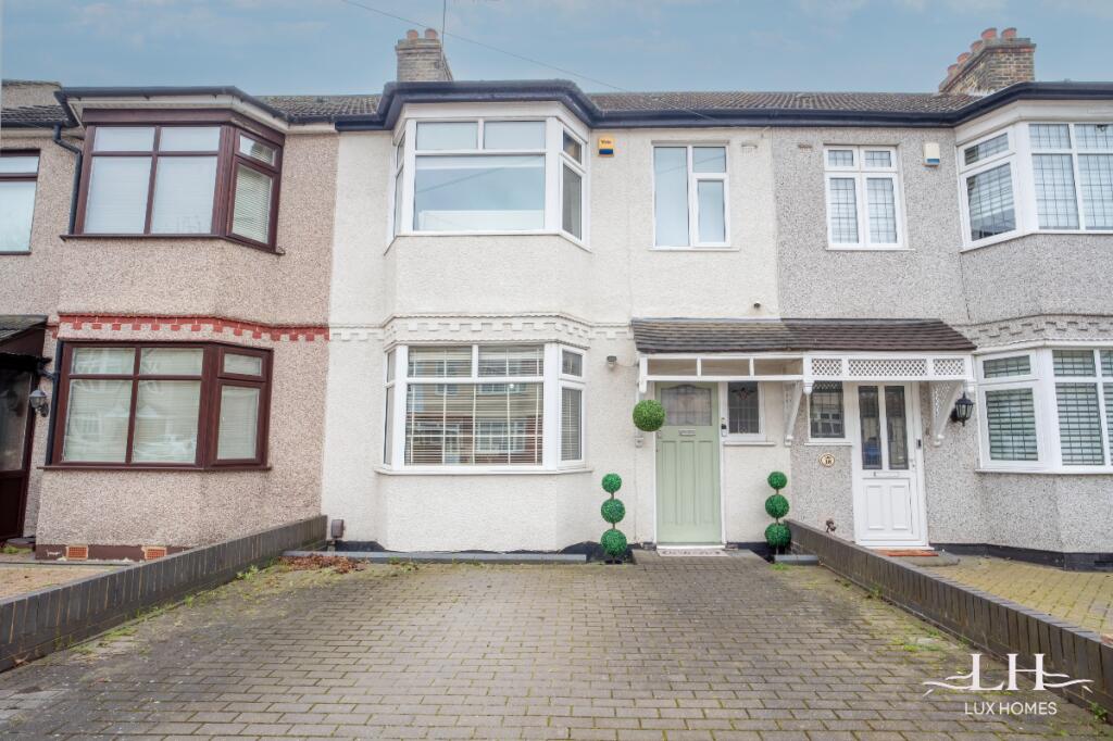 Main image of property: Strathmore Gardens, Hornchurch