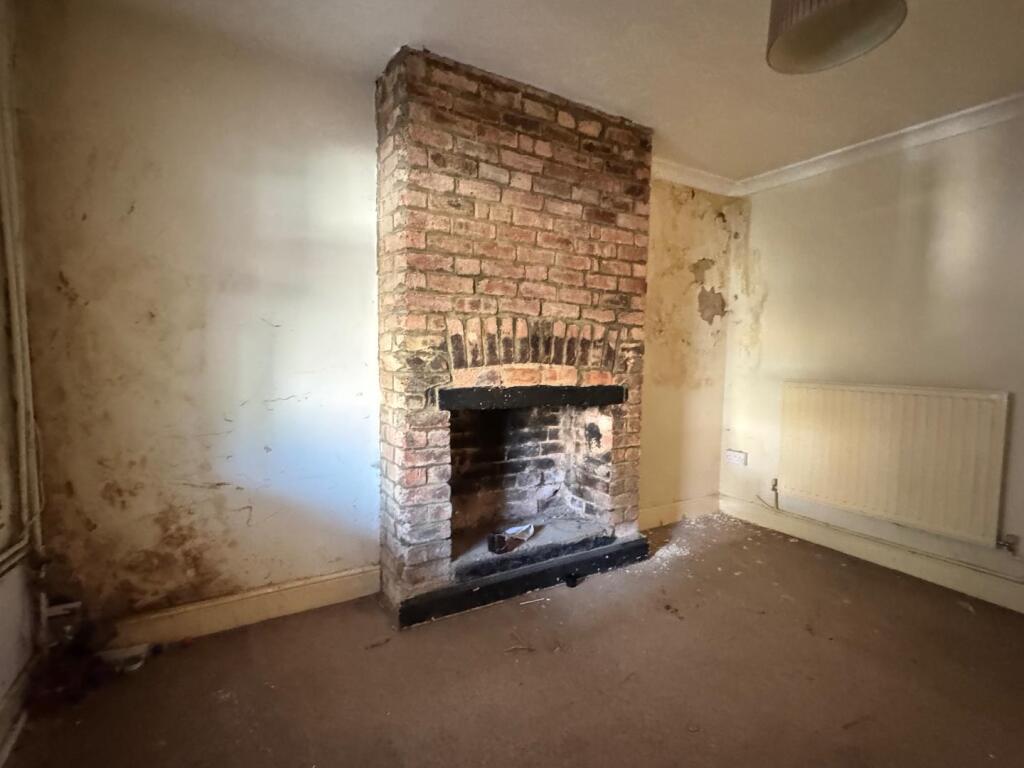 House in Northampton - View 5