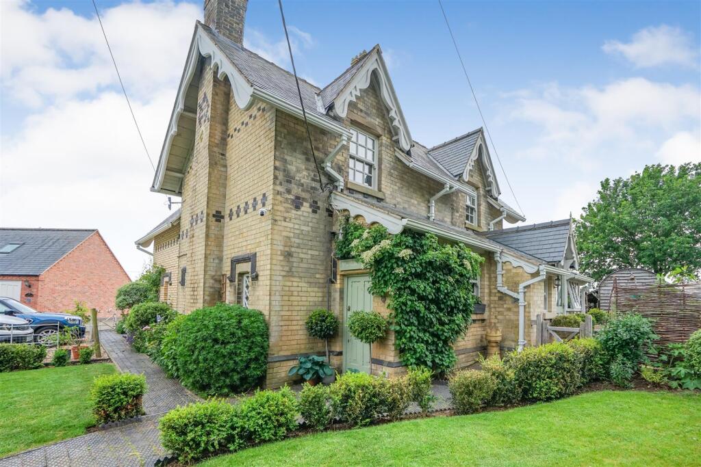 Main image of property: Earl Shilton Road, Thurlaston