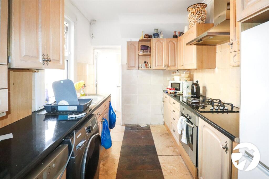 House in London - View 3