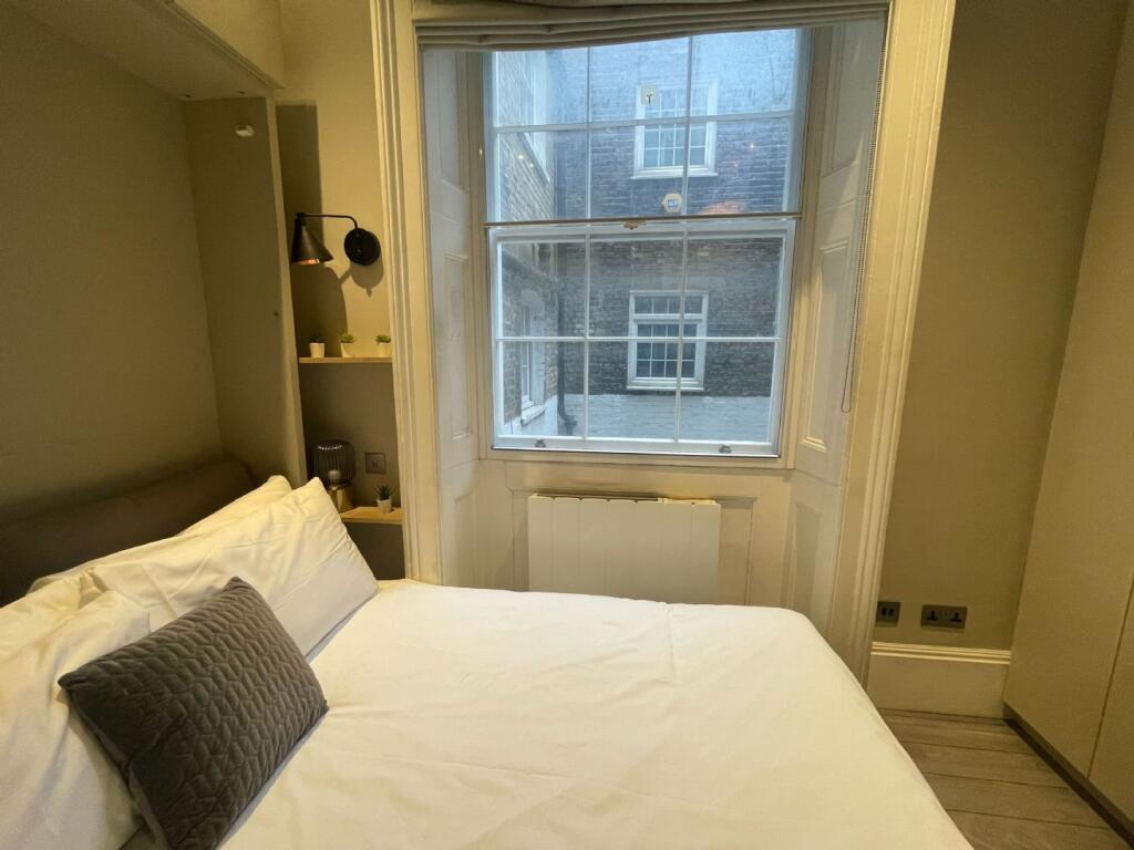 Studio flat for rent