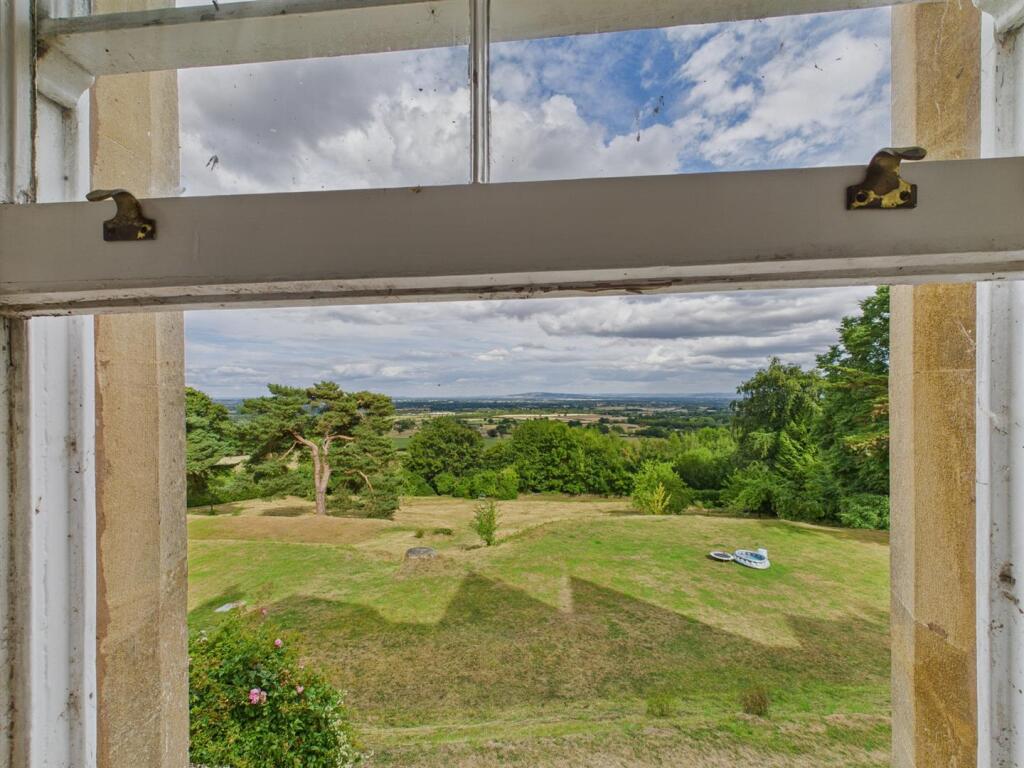 Apartment in Worcester - View 4