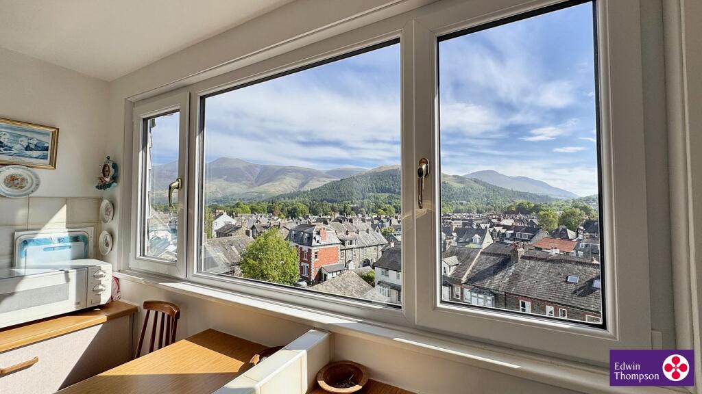 Main image of property: 7e St Johns Terrace, Ambleside Road, Keswick, CA12