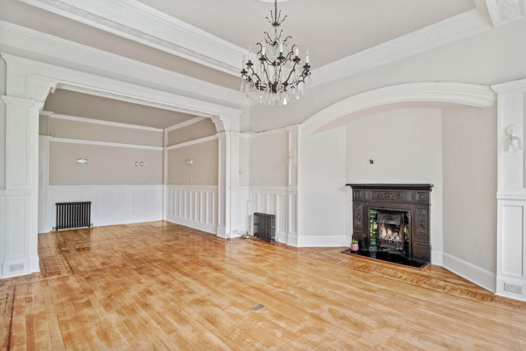 Apartment in Warrington - View 5