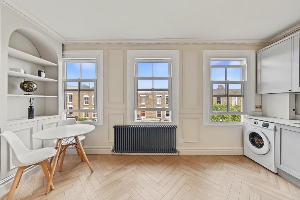 Apartment in London - View 5