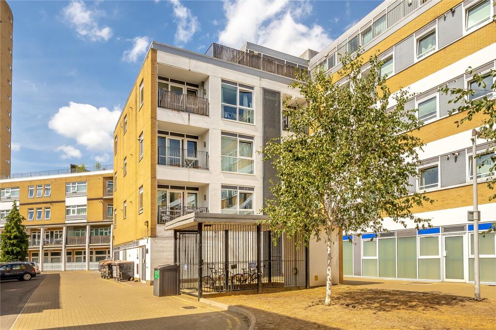 Apartment in London - View 2