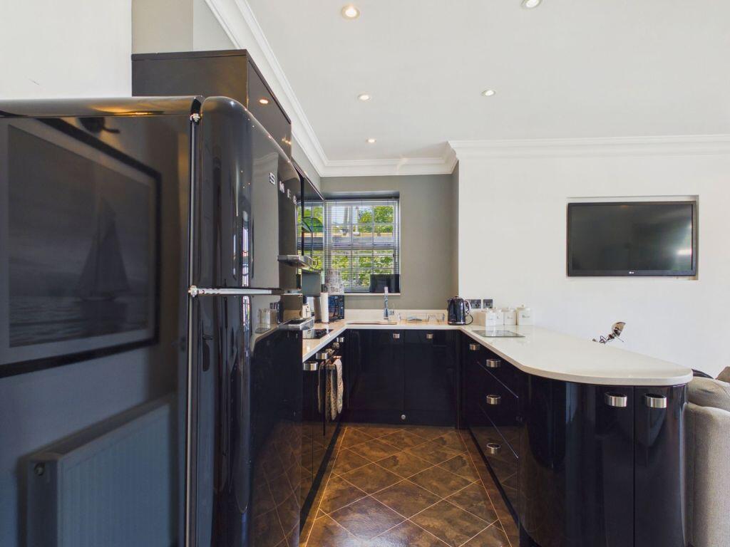 Apartment in Whitby, North Yorkshire - View 4