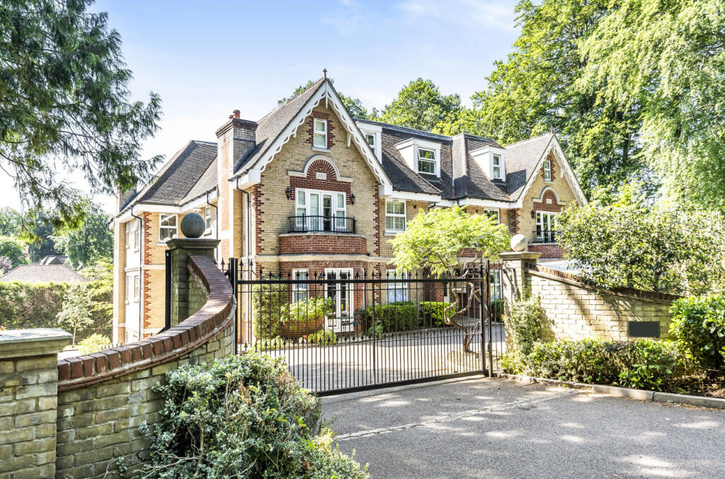 Main image of property: London Road, Camberley, Surrey, GU15