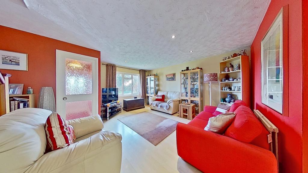 Broomfield Road, Herne Bay, CT6 7BB photo 3