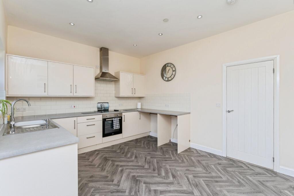 House in Pont-Y-Bodkin, Leeswood and Pontblyddyn - More