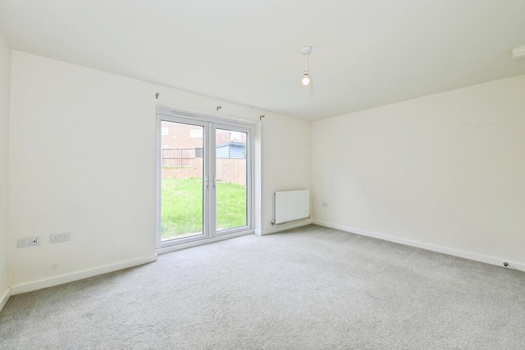 House in Nottingham - View 4