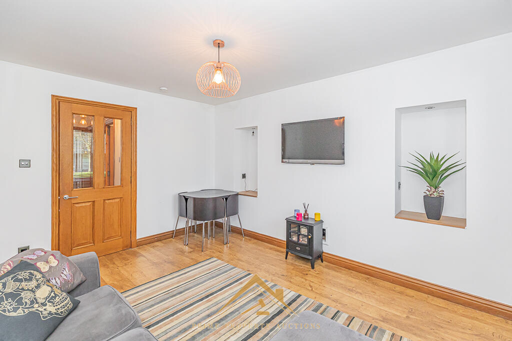 Apartment in Aberdeen, City Centre - More