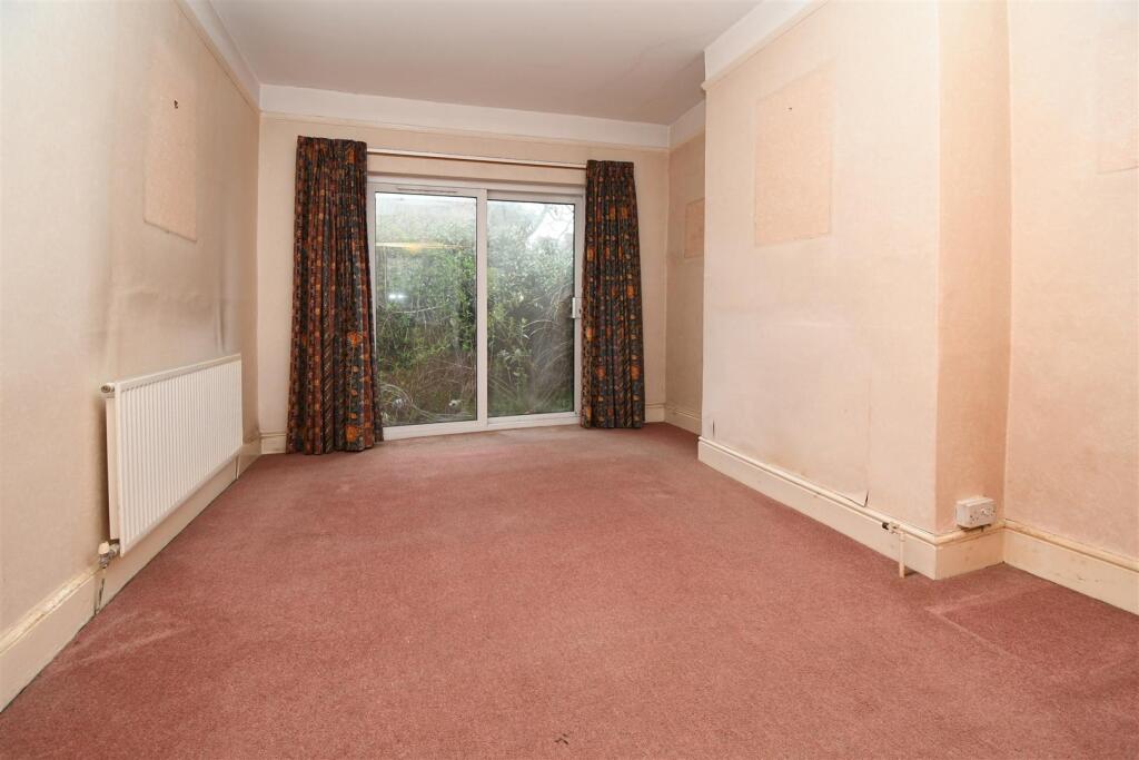 Leam Terrace, Leamington Spa photo 5