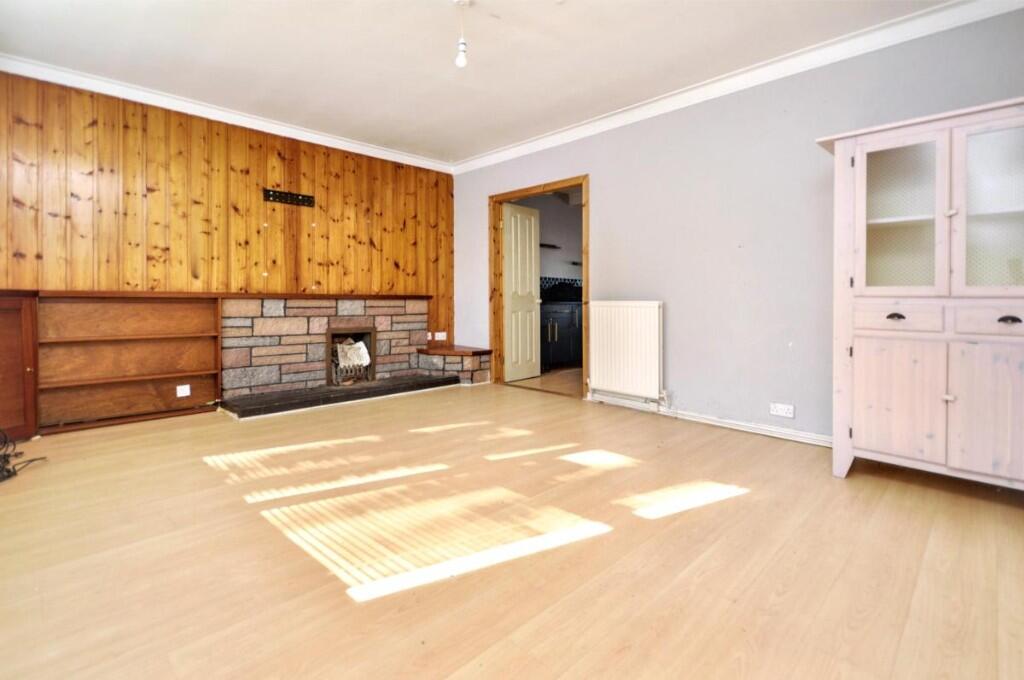 20 Glendoune Street, Girvan, Ayrshire, KA26 0AB photo 2