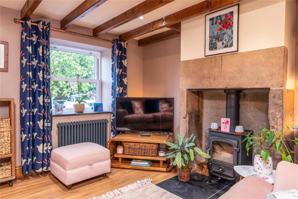 House in Amber Valley, Belper - More
