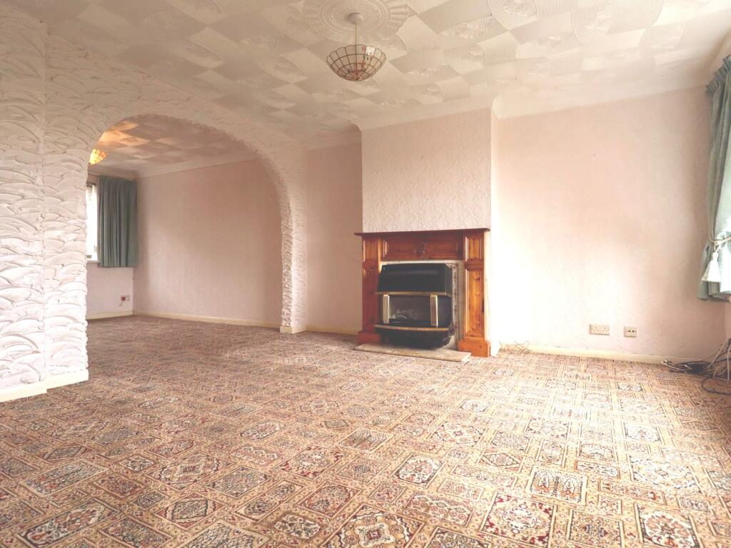 House in Penarth, Cogan - More
