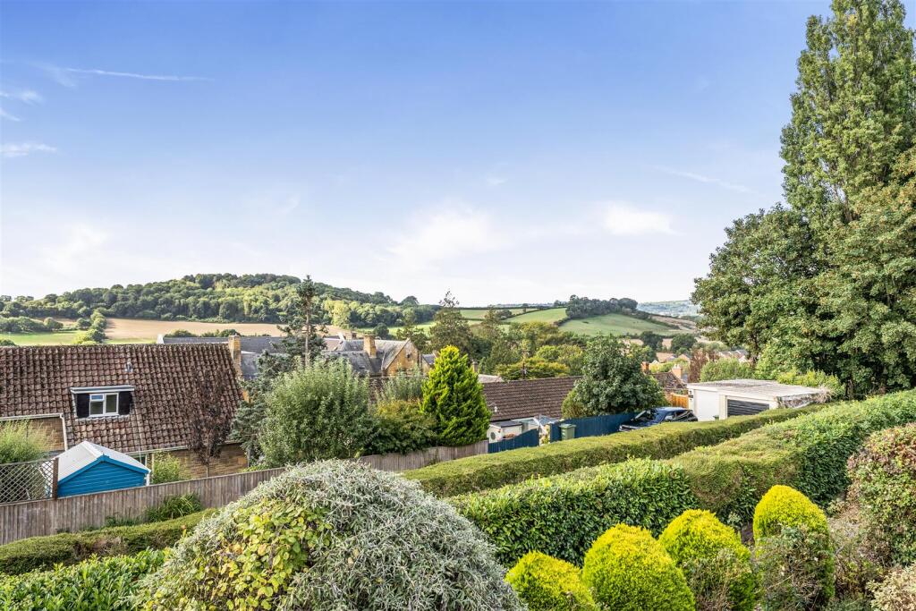 House in Ilminster, Somerset - View 2