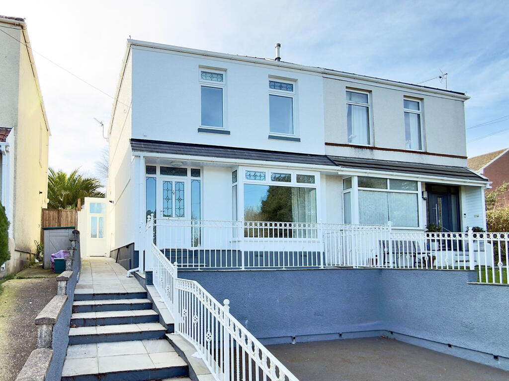 Main image of property: West Cross Avenue, West Cross, Swansea