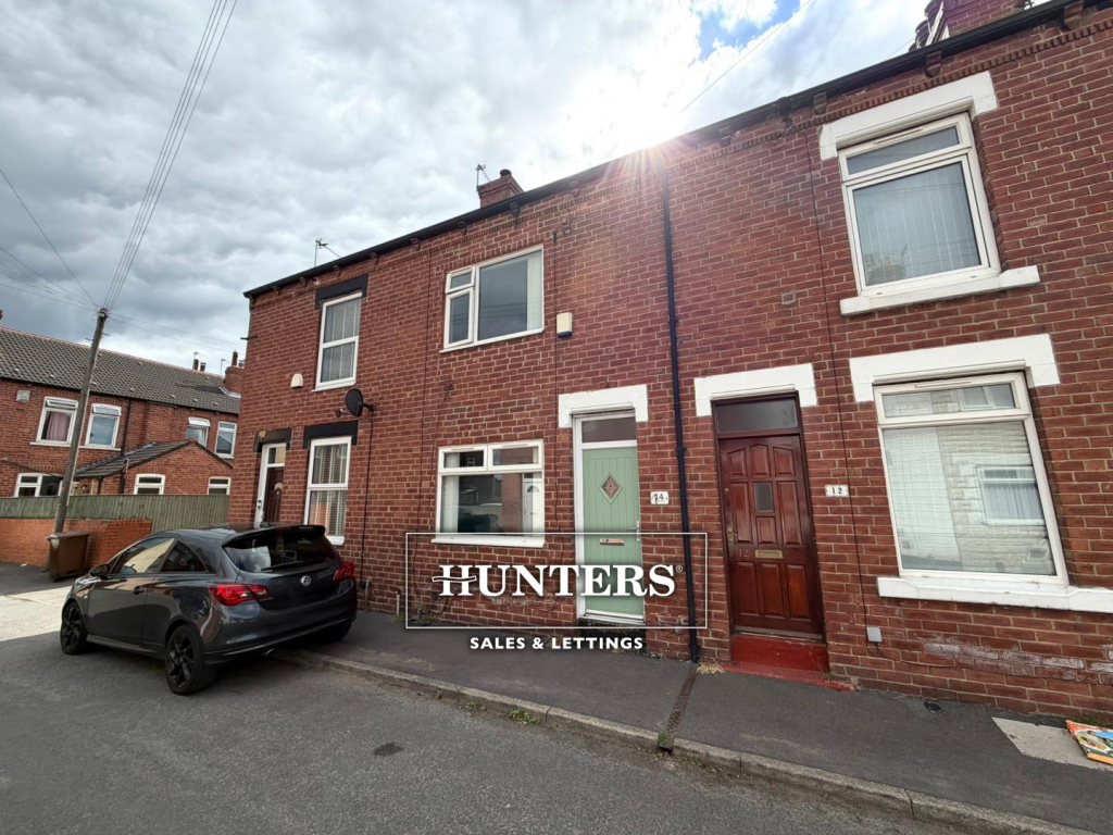 Main image of property: Crowther Place, Castleford