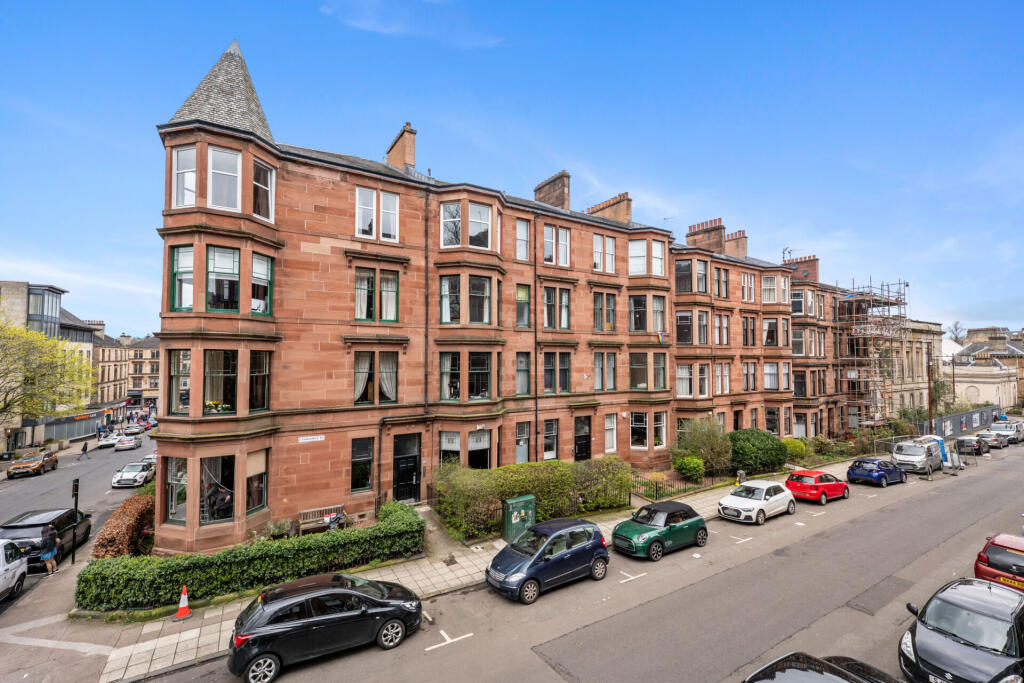 Main image of property: 1/2, 34 Cranworth Street, Glasgow, G12 8AG