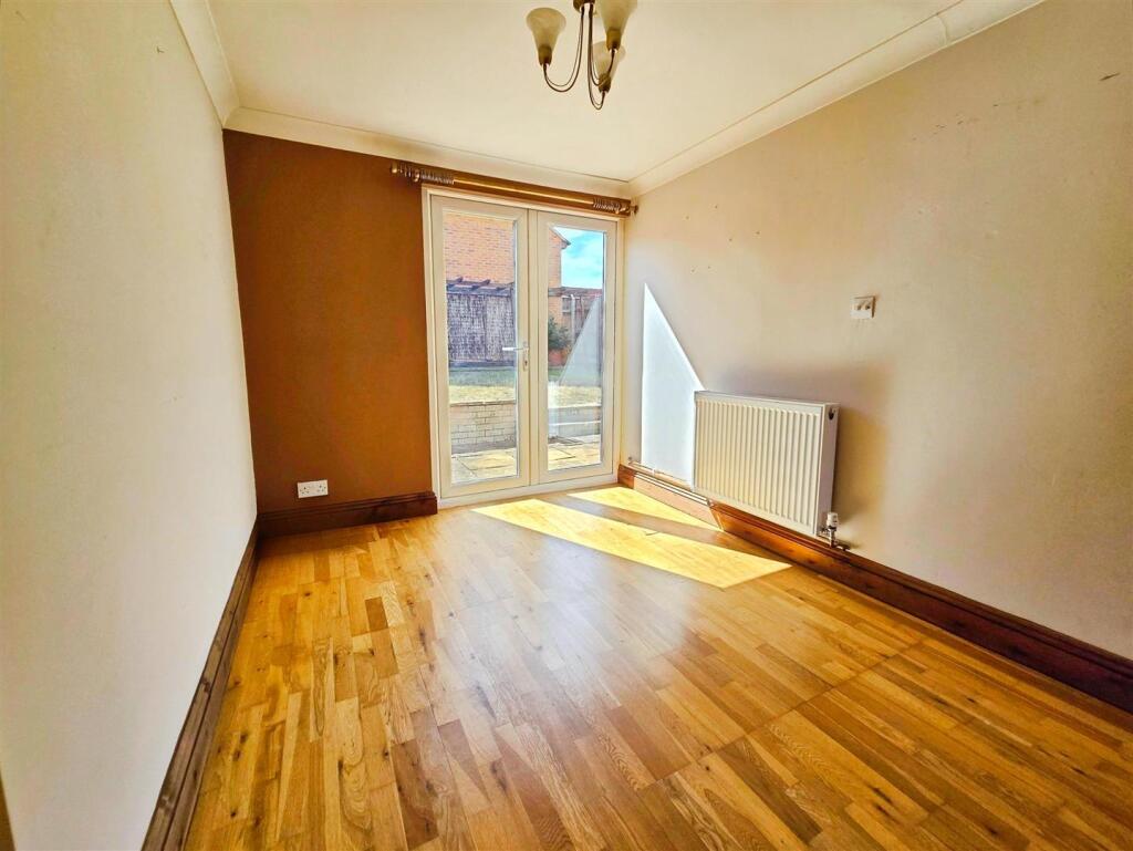 House in Northampton, Raunds - View 4