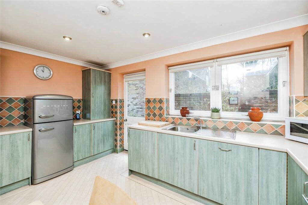 Millfield Court, Broom Lane, Whickham, NE16 photo 3