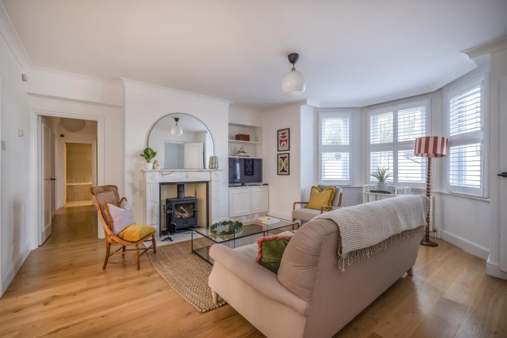 Main image of property: Richmond Hill Richmond TW10