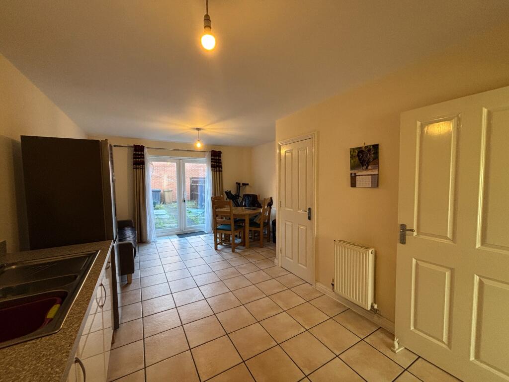 Carnoustie Drive, Lincoln, LN6 photo 3