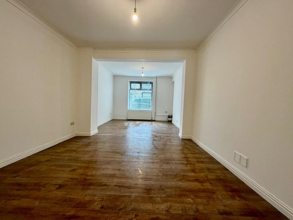 House in Newport, Ebbw Vale North - View 2