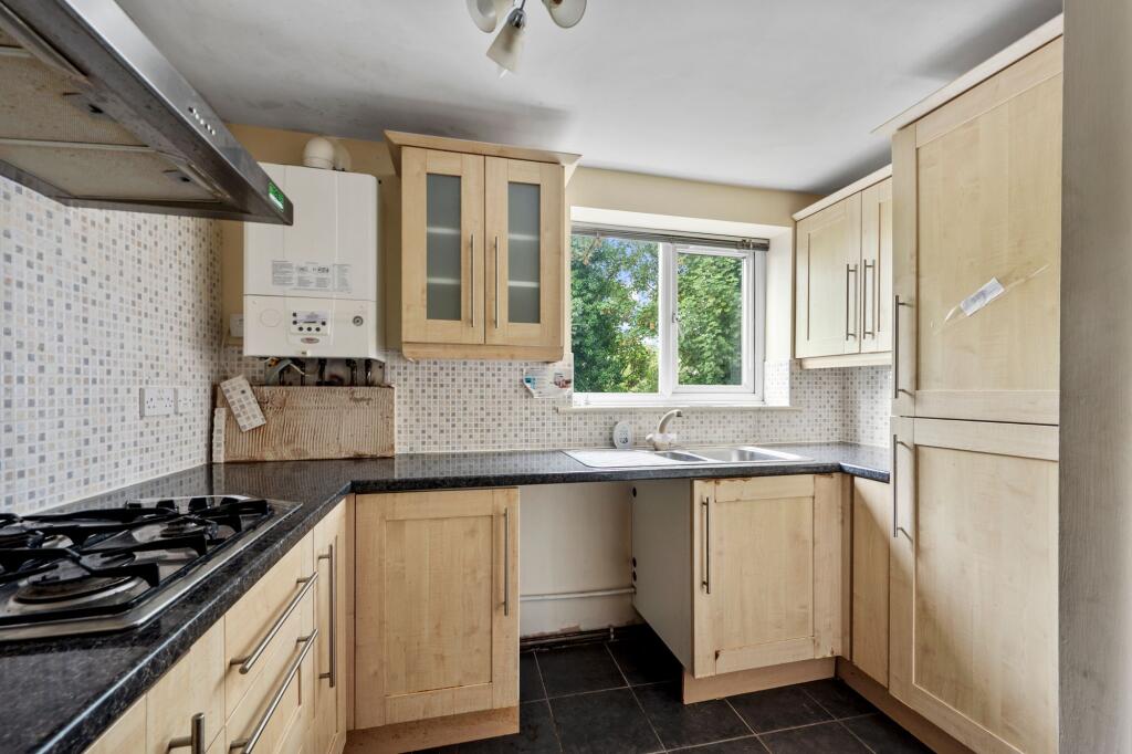 Apartment in Warrington - More