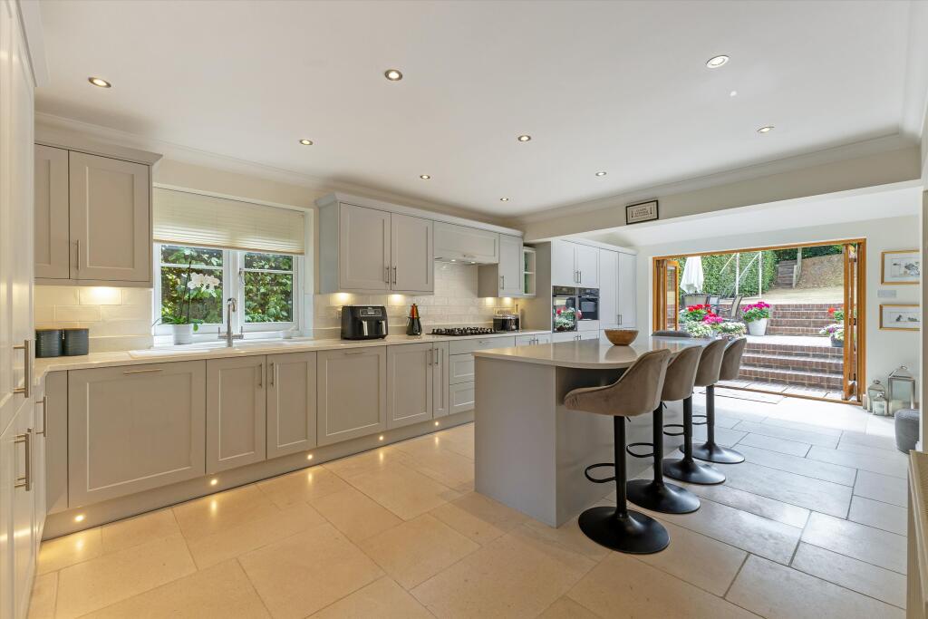 House in Winchester, Wonston - View 3