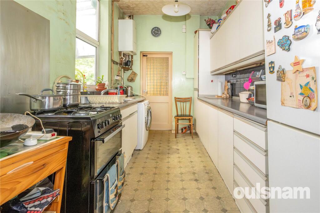 House in Birmingham, Bournville - More