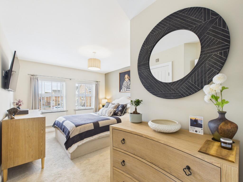 Main image of property: Saltwell Park, Kingswood, Hull, HU7 3HW