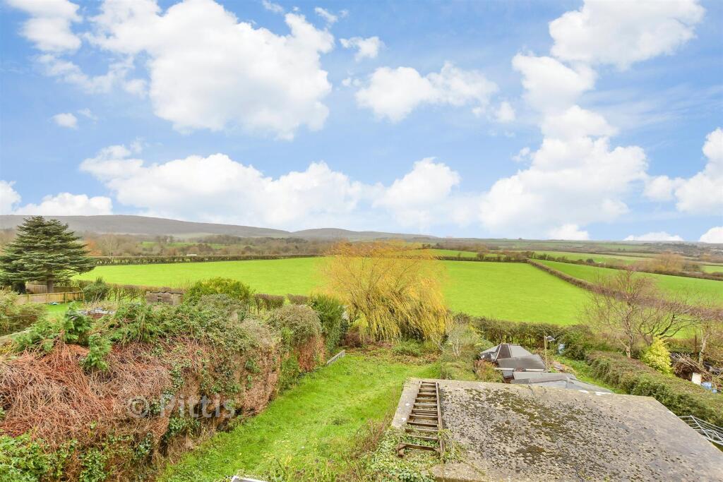 Main image of property: Elm Lane, Calbourne, Newport, Isle of Wight
